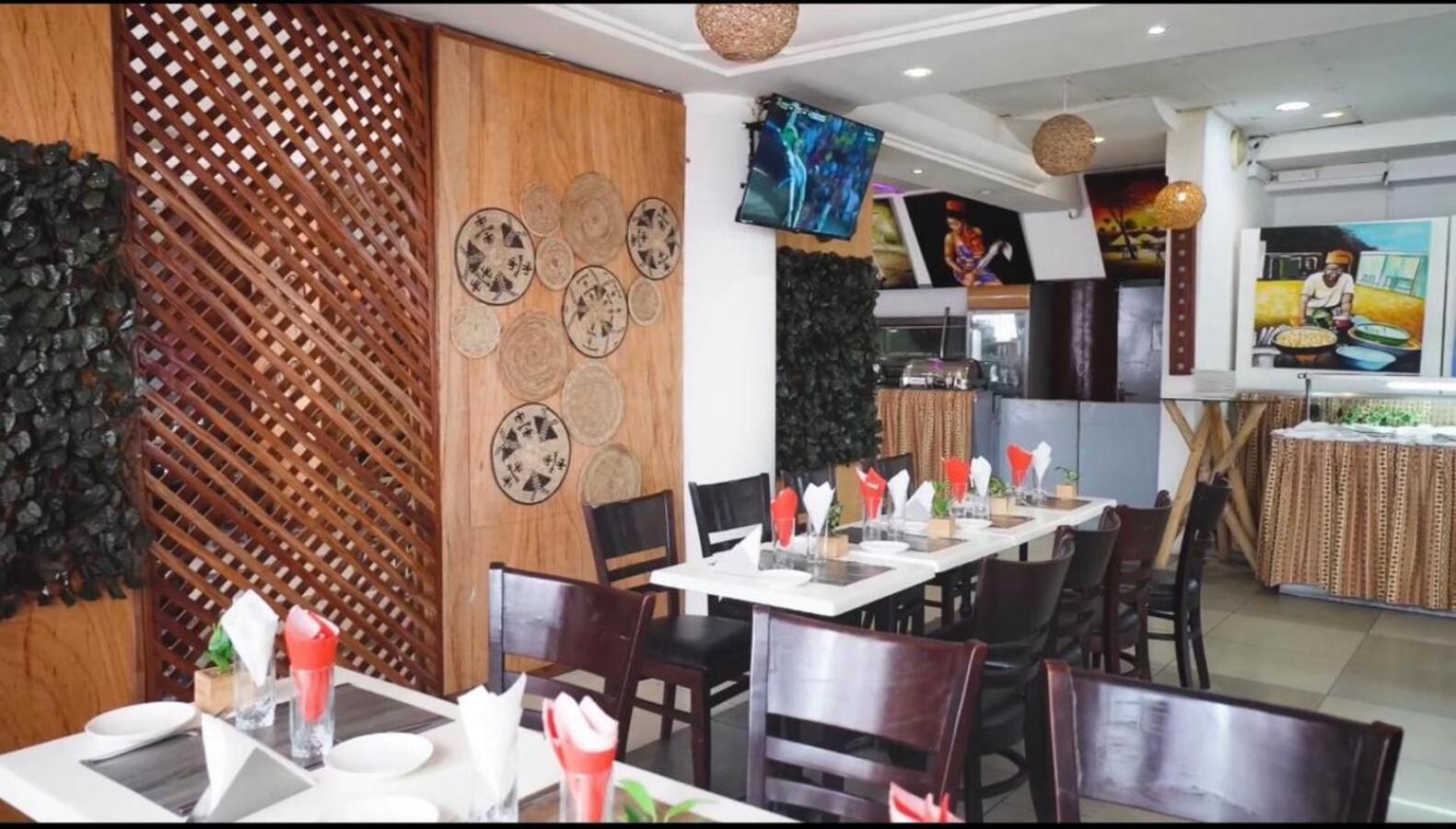 Nobila Airport Hotel Cotonou Exterior foto
